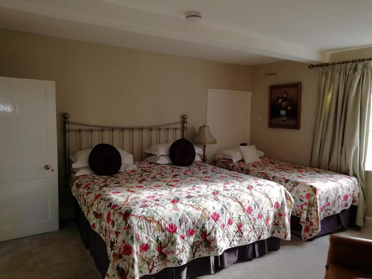 Отель Carrick'S At Castle Farm Swanton Morley Экстерьер фото